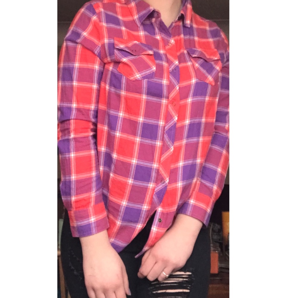 Plaid button up top